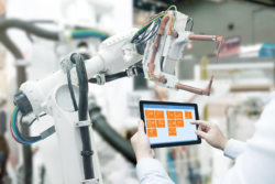 Instandhaltungssoftware MAIN-TOOL Die App am Tablet
